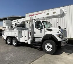 2013 Altec AM55 MOUNTED ON 2013 INTERNATIONAL WORKSTAR 7500
