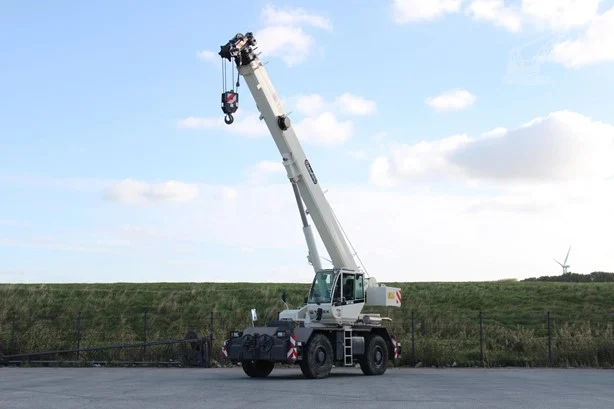 2016 Terex RT35