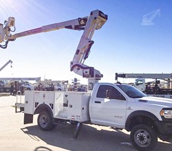 2020 Versalift VST40MHI MOUNTED ON 2019 RAM 5500 TRADESMAN