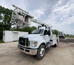 2023 Posi-Plus 800-40 MOUNTED ON 2023 FORD F750