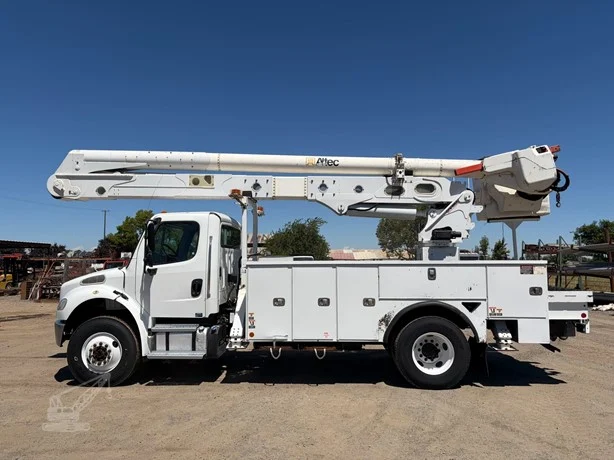 2019 ALTEC AA55 MOUNTED ON 2019 FREIGHTLINER BUSINESS CLASS M2 106