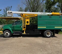 2010 Hi RANGER XT55 MOUNTED ON 2010 FORD F750