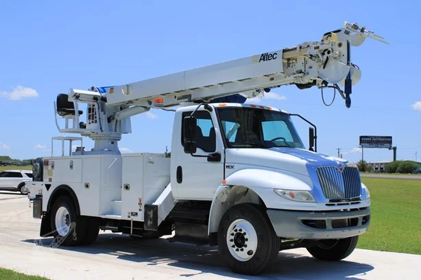 2020 ALTEC DM47BTR MOUNTED ON 2020 INTERNATIONAL MV