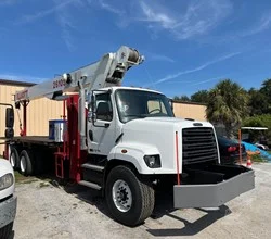2019 Elliott 26105F MOUNTED ON 2020 FREIGHTLINER 108SD