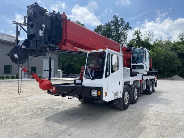 2001 GROVE TMS760E