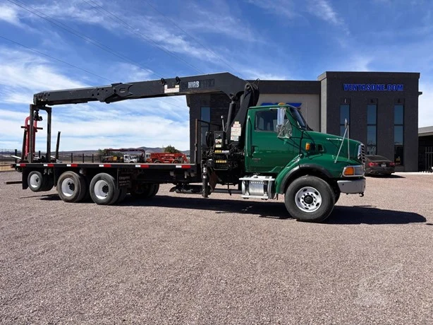 2005 Hiab 335K-4 HIPRO MOUNTED ON 2005 STERLING L9500