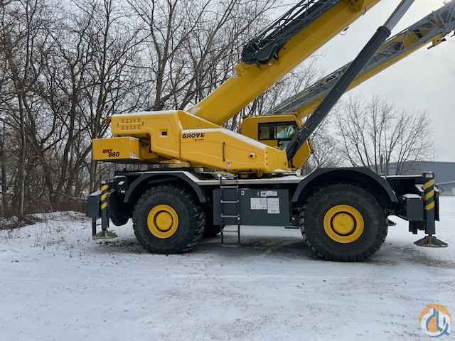 2020 Grove GRT880