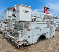 2010 Altec AM855