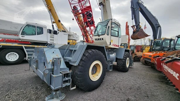 2001 TEREX RT335