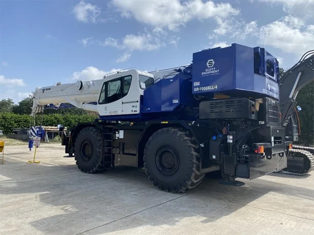 2023 TADANO GR 1000XLL-4