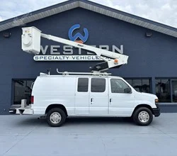 2010 Versalift VAN TEL29EIH MOUNTED ON 2010 FORD E350 SD