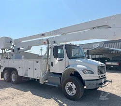 2014 ALTEC A771 MOUNTED ON 2014 FREIGHTLINER BUSINESS CLASS M2 106