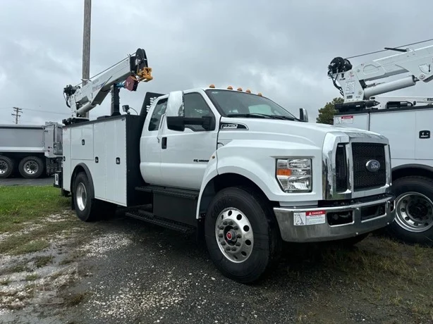 2025 STELLAR 12621 MOUNTED ON 2025 FORD F750