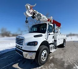 2026 TEREX COMMANDER 4047 MOUNTED ON 2027 FREIGHTLINER BUSINESS CLASS M2 106