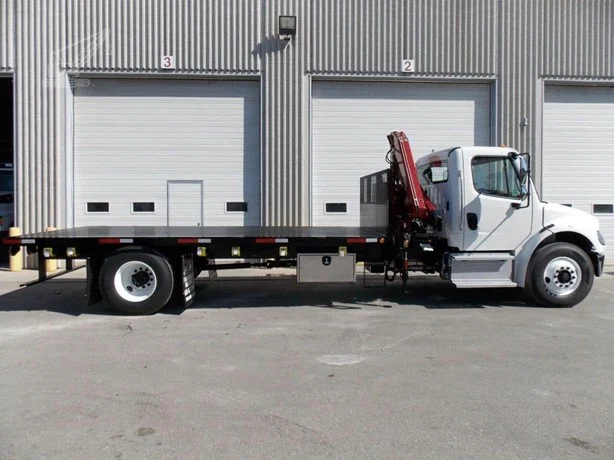 2024 PM 11SP MOUNTED ON 2025 FREIGHTLINER BUSINESS CLASS M2 106