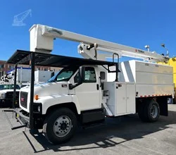 2010 Hi RANGER XT55 MOUNTED ON 2009 GMC TOPKICK C7500