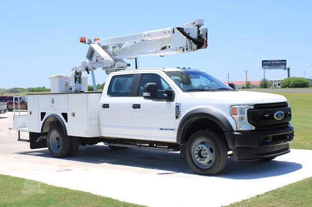 2020 TEREX LT40 MOUNTED ON 2020 FORD F550