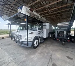 2012 TEREX HI RANGER XT55 MOUNTED ON 2013 FREIGHTLINER BUSINESS CLASS M2 106