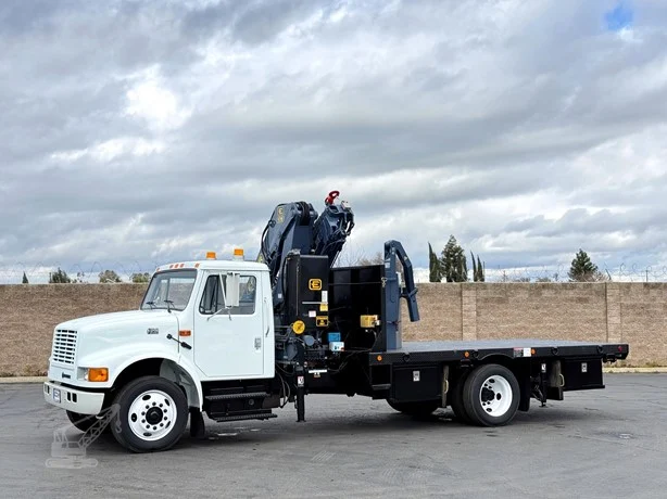 1999 EFFER 170-5S MOUNTED ON 1999 INTERNATIONAL 4700