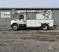 2010 TEREX COMMANDER 4047 MOUNTED ON 2010 INTERNATIONAL DURASTAR 4300