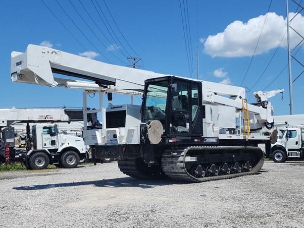 2014 VERSALIFT VST9000MHI MOUNTED ON 2018 MOROOKA MST2500VDL