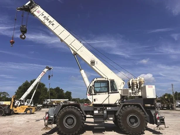 2014 TEREX RT555-2