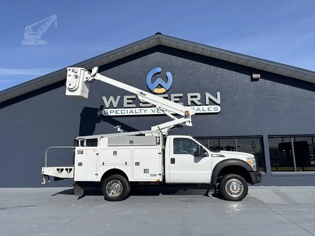 2012 ALTEC AT200A MOUNTED ON 2012 FORD F450 SD