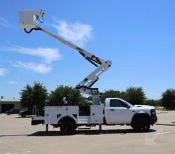 2026 Versalift VST40MHI MOUNTED ON 2026 RAM 5500 HD