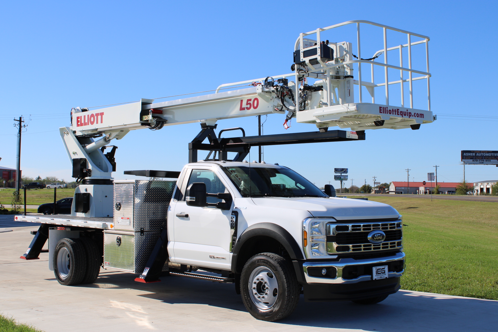 2026 Elliott L50R