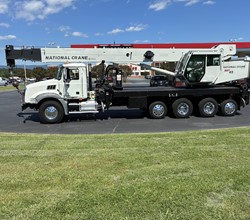 2010 National NBT45 MOUNTED ON 2010 MACK GRANITE GU813
