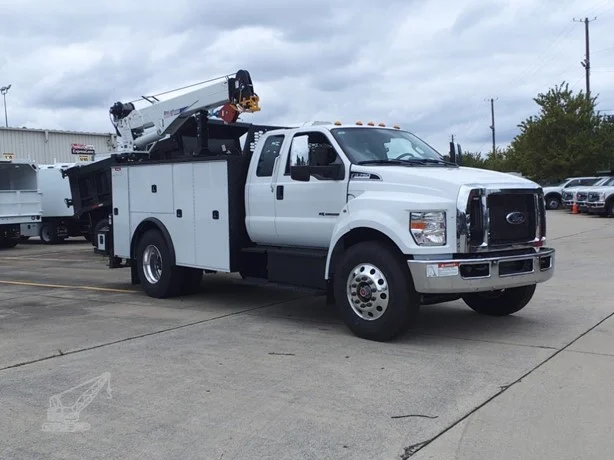 2025 STELLAR 12621 MOUNTED ON 2025 FORD F750 SD
