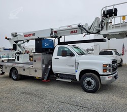 2019 Elliott M43R MOUNTED ON 2019 CHEVROLET SILVERADO 5500HD