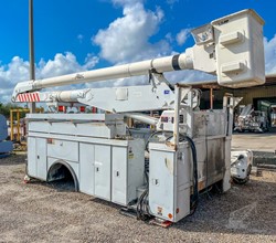 2006 Altec AA755