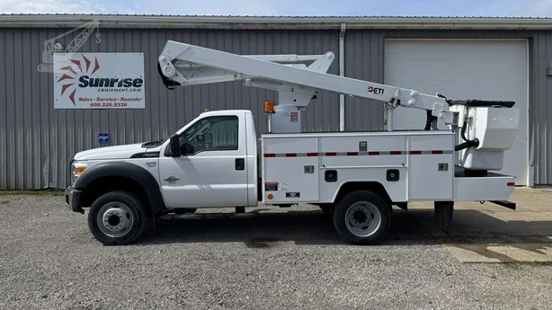 2015 ETI ETC37IH MOUNTED ON 2015 FORD F550