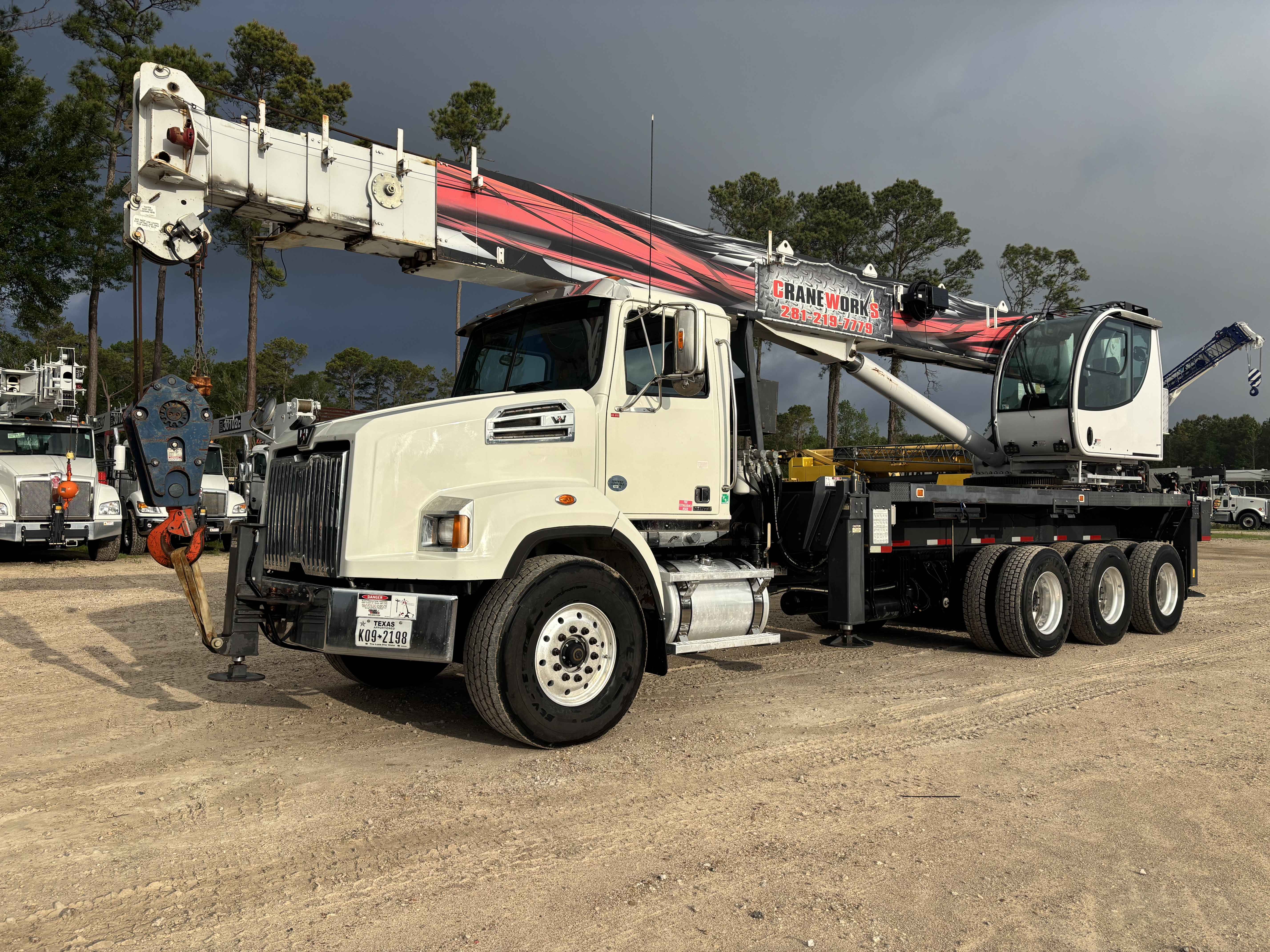 2019 Manitex 40124SHL
