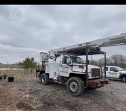 2006 Altec LRV57 MOUNTED ON 2006 GMC TOPKICK C7500