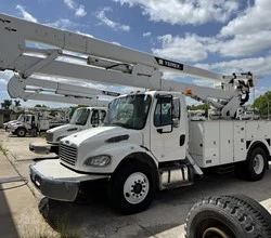 2015 TEREX 5TC-55 MOUNTED ON 2015 FREIGHTLINER BUSINESS CLASS M2 106