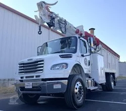 2026 TEREX COMMANDER 4047 MOUNTED ON 2026 FREIGHTLINER BUSINESS CLASS M2 106