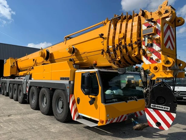 2021 LIEBHERR LTM1450-8.1