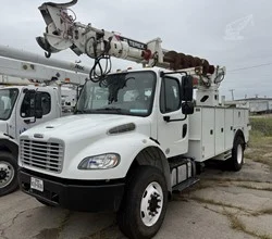 2019 TEREX COMMANDER 4047 MOUNTED ON 2018 FREIGHTLINER BUSINESS CLASS M2 106