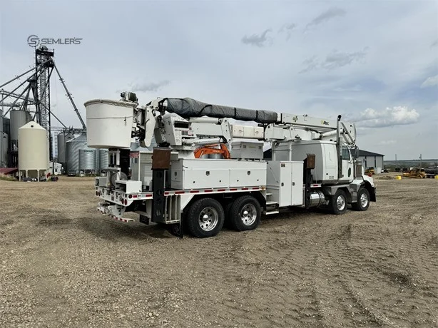 2007 ALTEC AH100 MOUNTED ON 2007 WESTERN STAR 4900