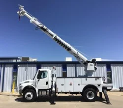2018 ALTEC DC47TR MOUNTED ON 2019 FREIGHTLINER BUSINESS CLASS M2 106