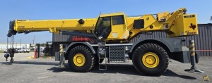 2013 Grove RT880E