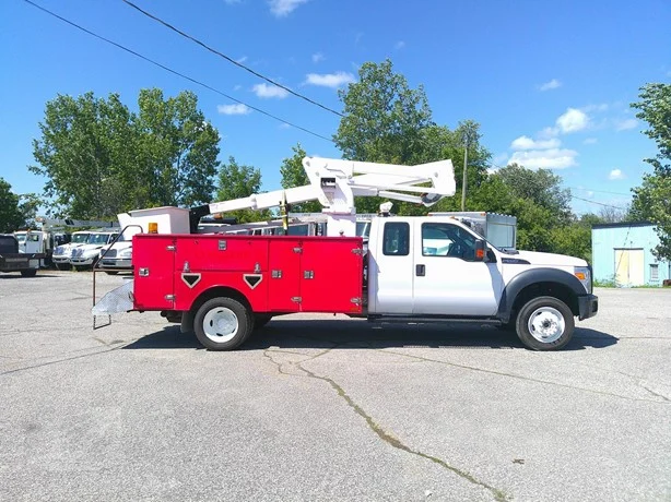2015 UTEM UTLI41A MOUNTED ON 2015 FORD F550