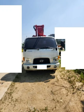 2013 JINWOO 280 MOUNTED ON 2013 HYUNDAI EX4 MIGHTY