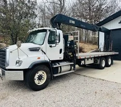 2015 Hiab 255K-3 HIPRO MOUNTED ON 2015 FREIGHTLINER 114SD