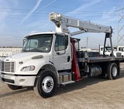 2026 LOAD KING STINGER MU16 MOUNTED ON 2027 FREIGHTLINER BUSINESS CLASS M2 106