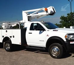 2022 ETI ETC35SNT MOUNTED ON 2022 RAM 5500 TRADESMAN
