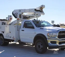 2020 Altec AT41M MOUNTED ON 2019 RAM 5500 BIG HORN