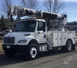 2014 Altec DC47 MOUNTED ON 2015 FREIGHTLINER BUSINESS CLASS M2 106